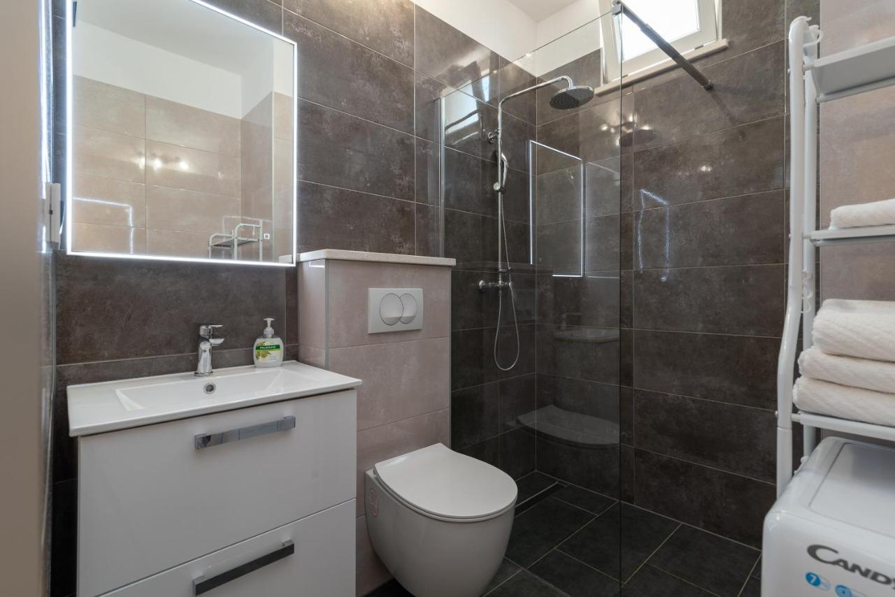 Apartment Leo Trogir Ngoại thất bức ảnh